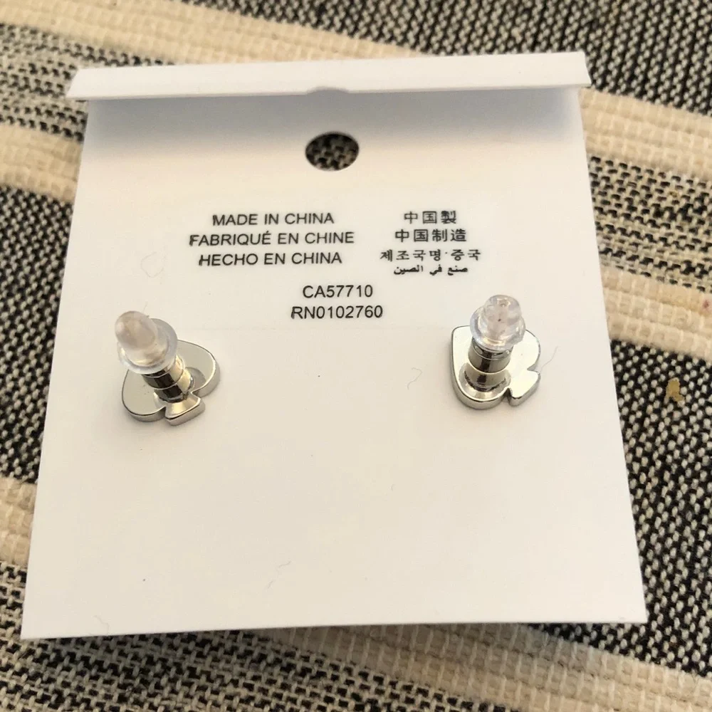Authentic New on card kate spade blue crystal four-leaf clover stud earrings - Picture 3 of 8